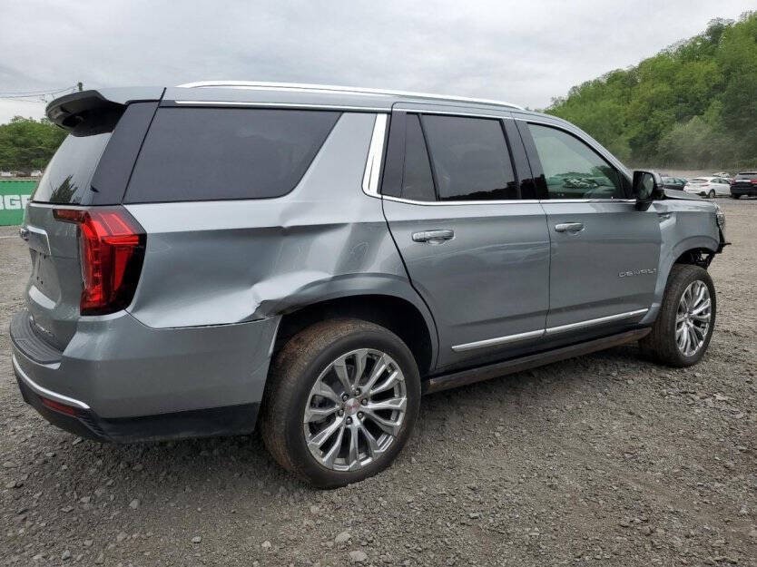 2024 GMC Yukon Image 4