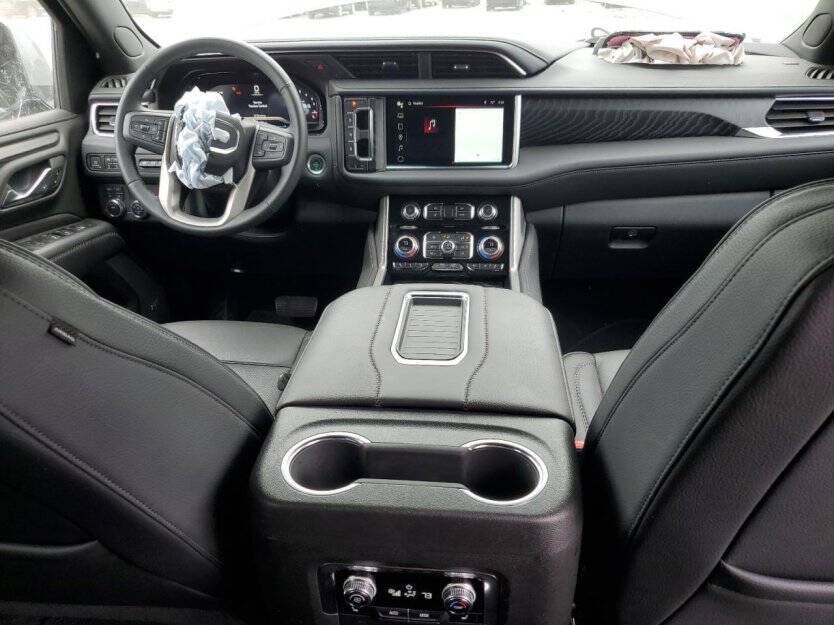 2024 GMC Yukon Image 7
