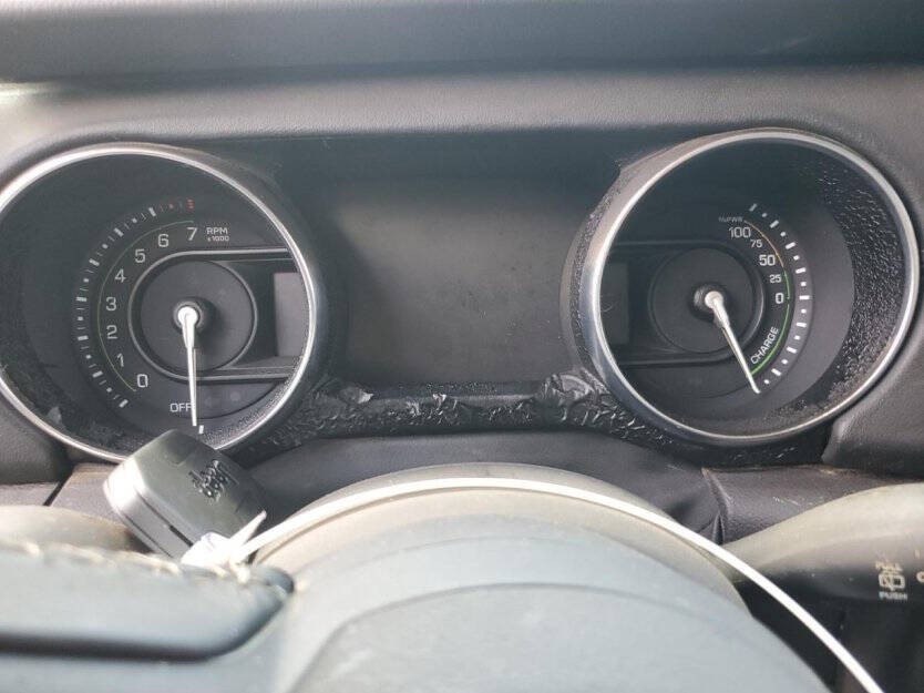 2023 Jeep Wrangler Image 8