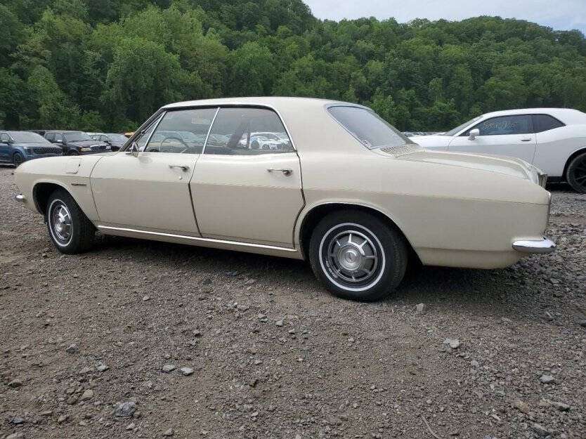 1965 Chevrolet Corvair Image 3