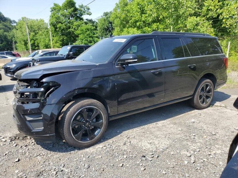 2024 Ford Expedition Image 3