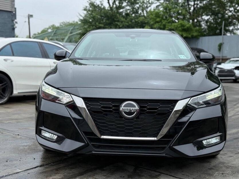2021 Nissan Sentra Image 2