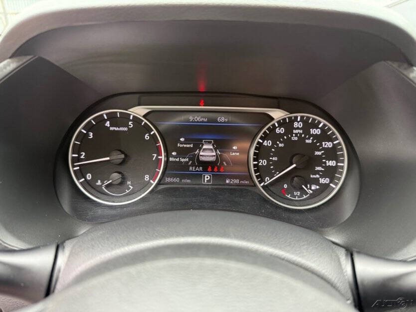 2021 Nissan Sentra Image 9