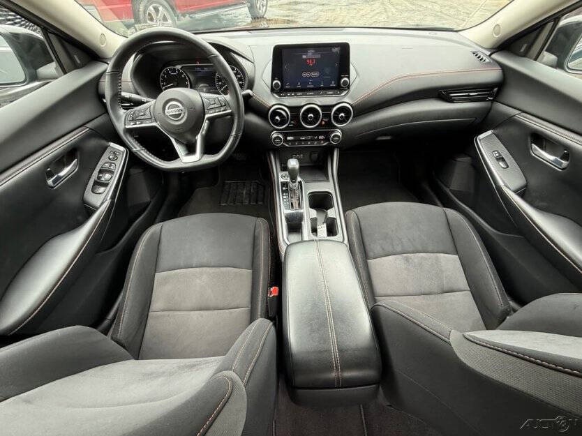 2021 Nissan Sentra Image 7