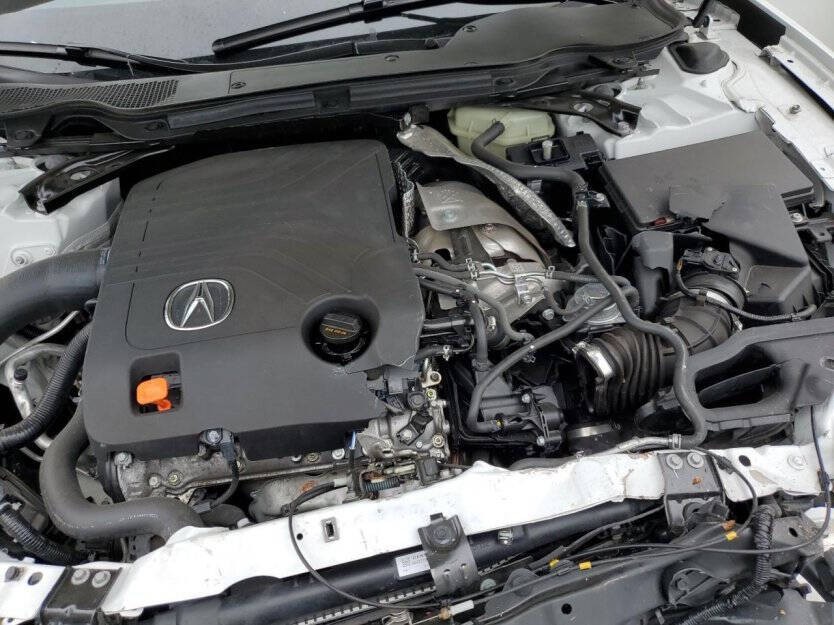 2022 Acura TL Image 9