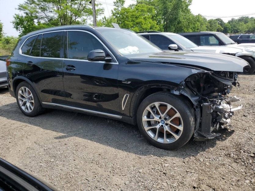 2023 BMW X5 Image 1