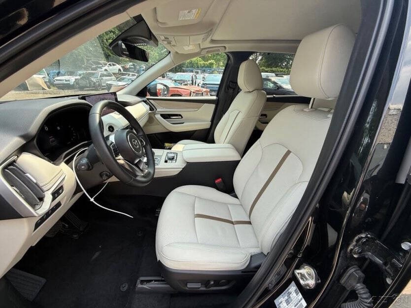 2025 Mazda CX-9 Image 6