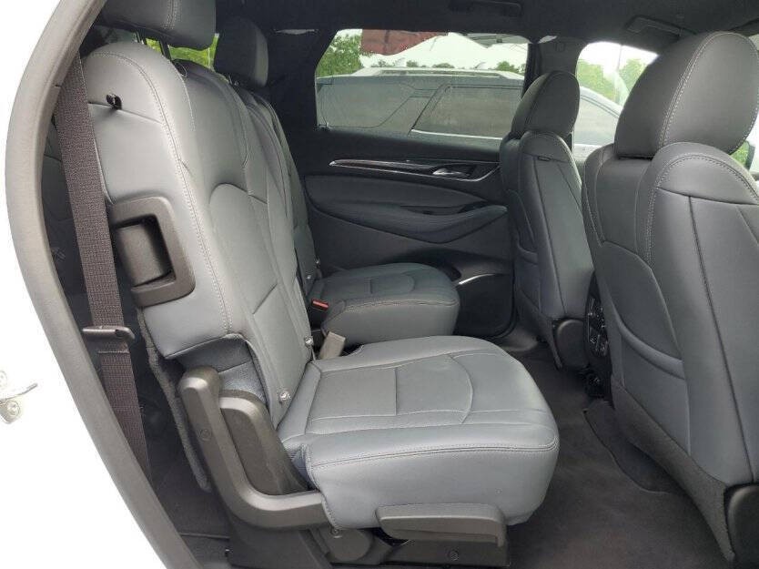 2024 Buick Enclave Image 9