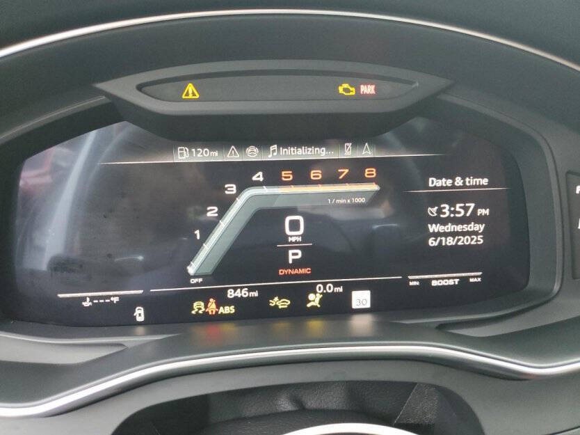 2025 Audi S6 Image 8