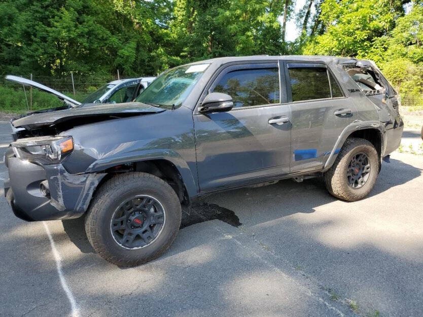 2024 Toyota 4Runner Image 2