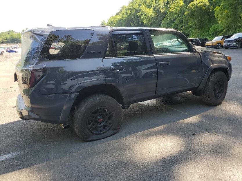 2024 Toyota 4Runner Image 4