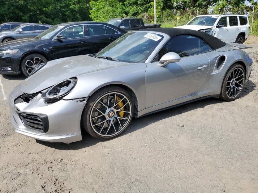 2019 Porsche 911 Image 3