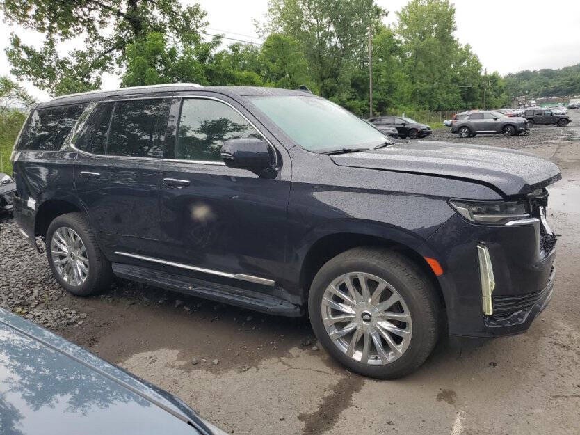 2024 Cadillac Escalade Image 1