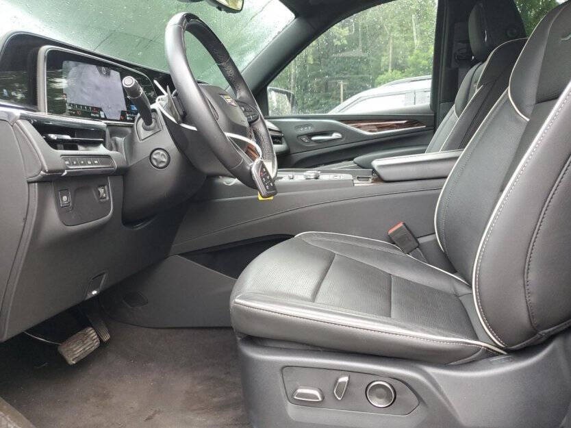 2024 Cadillac Escalade Image 6