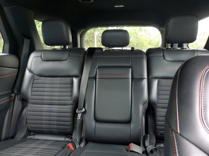 2025 Ford Explorer Image 6