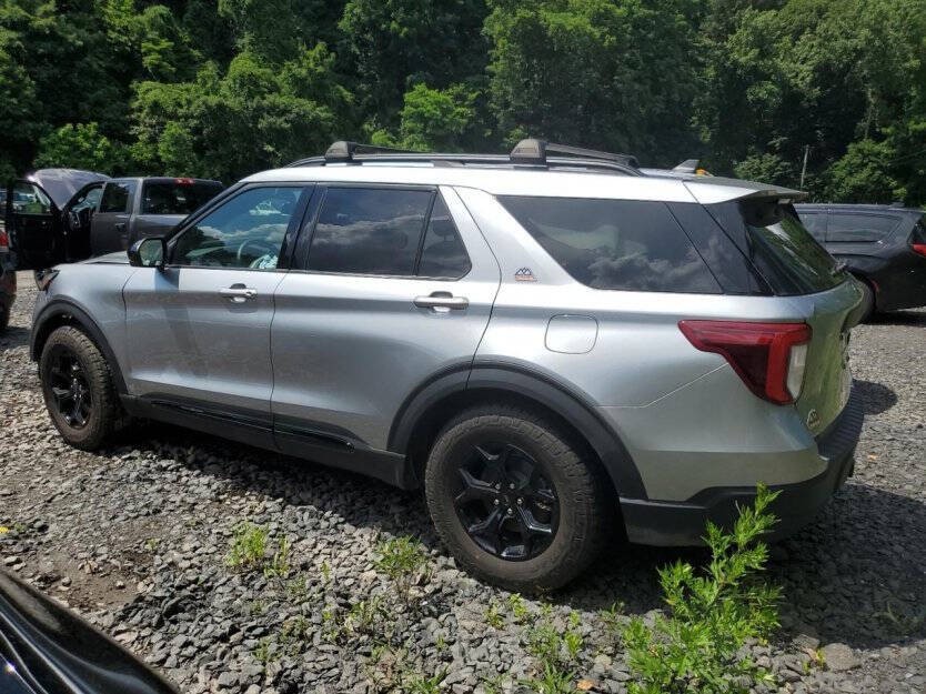 2024 Ford Explorer Image 4