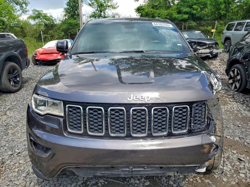 2021 Jeep Grand Cherokee Image 2