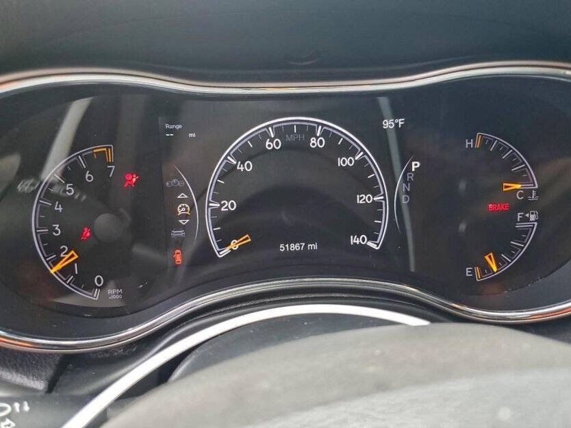 2021 Jeep Grand Cherokee Image 8