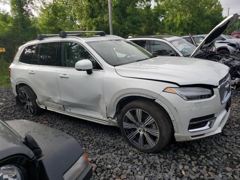 2024 Volvo XC90 Image 1