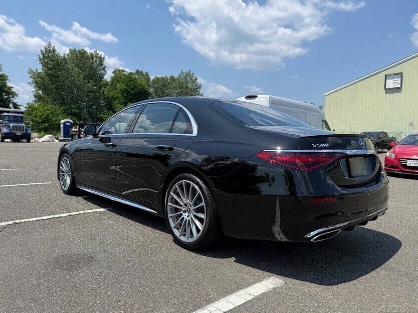 2023 Mercedes-Benz S-Class Image 4