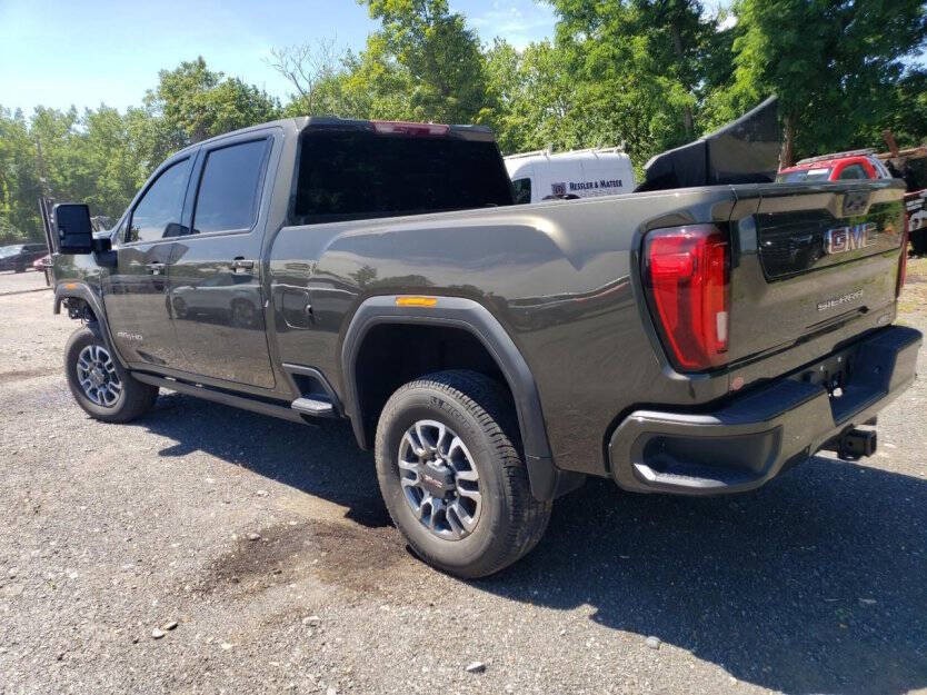 2023 GMC Sierra 3500 Image 4