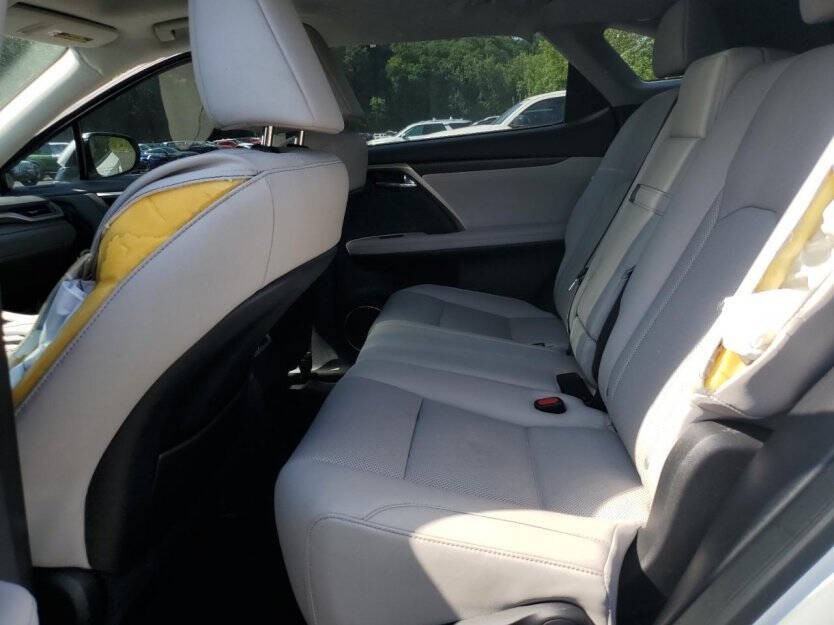 2021 Lexus RX 450h Image 9