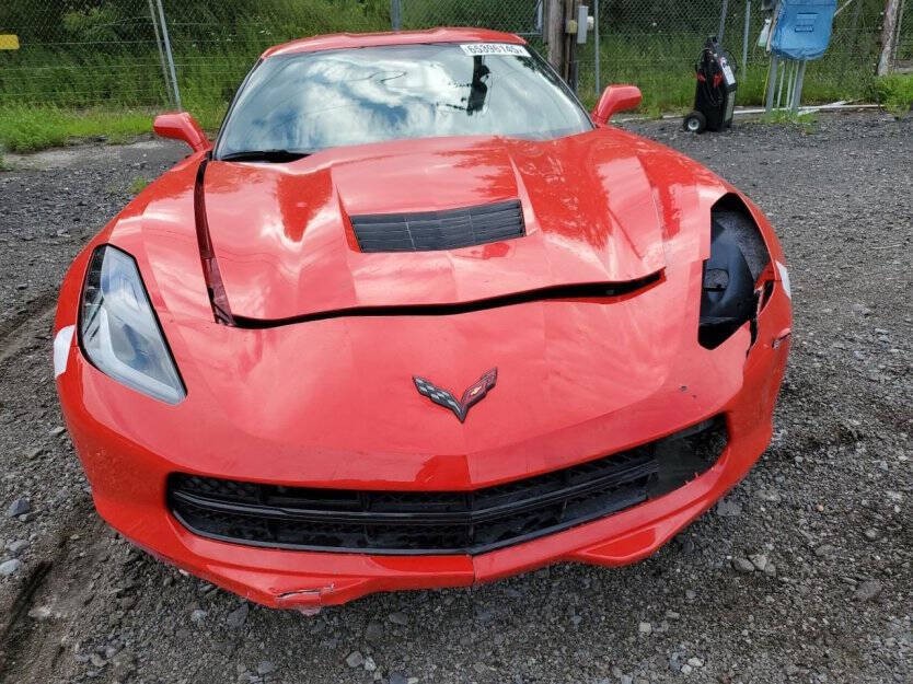 2019 Chevrolet Corvette Image 2