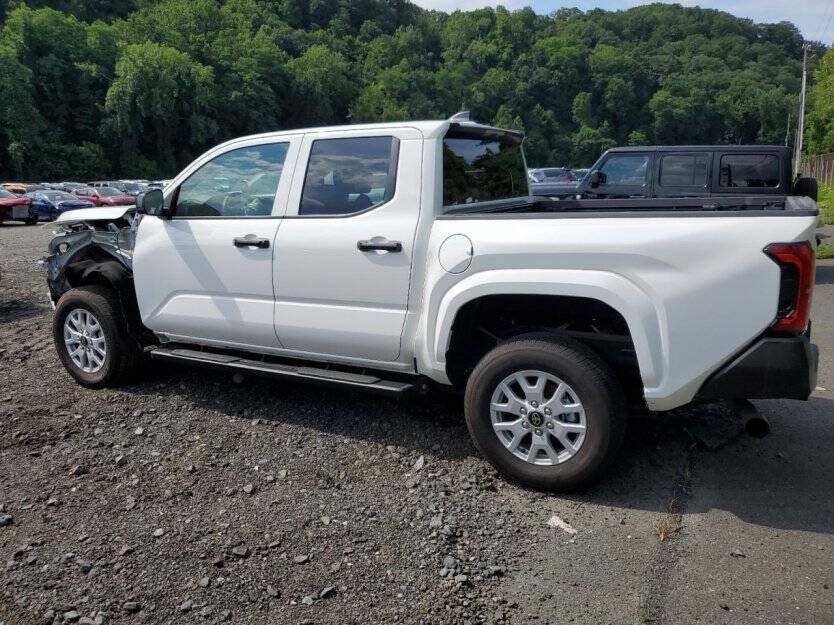 2025 Toyota Tacoma Image 4