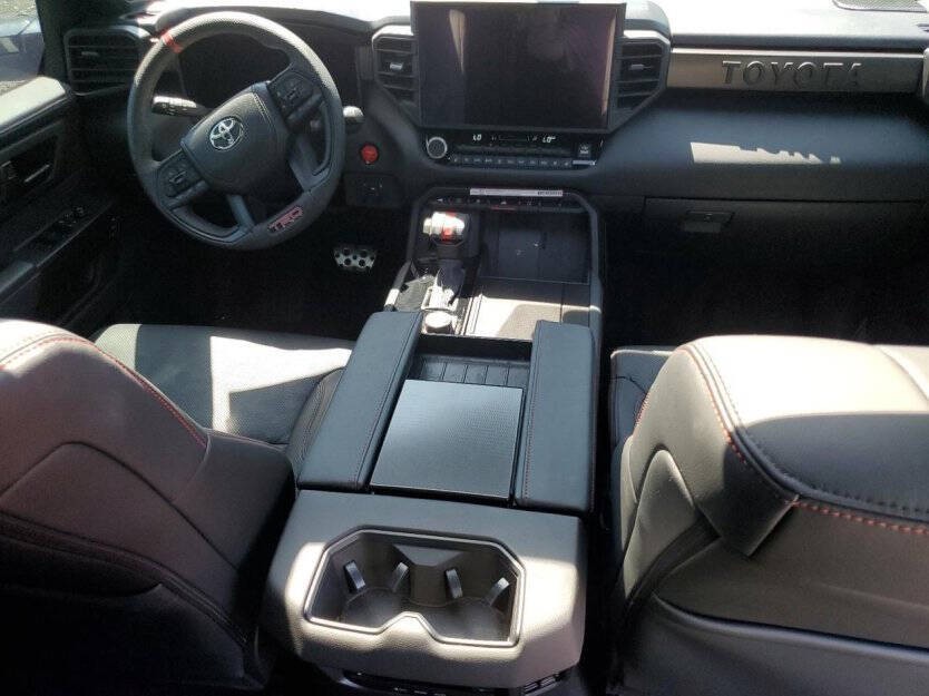2025 Toyota Sequoia Image 7