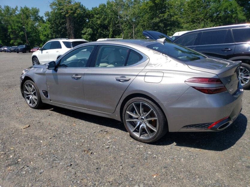 2025 Genesis G70 Image 4