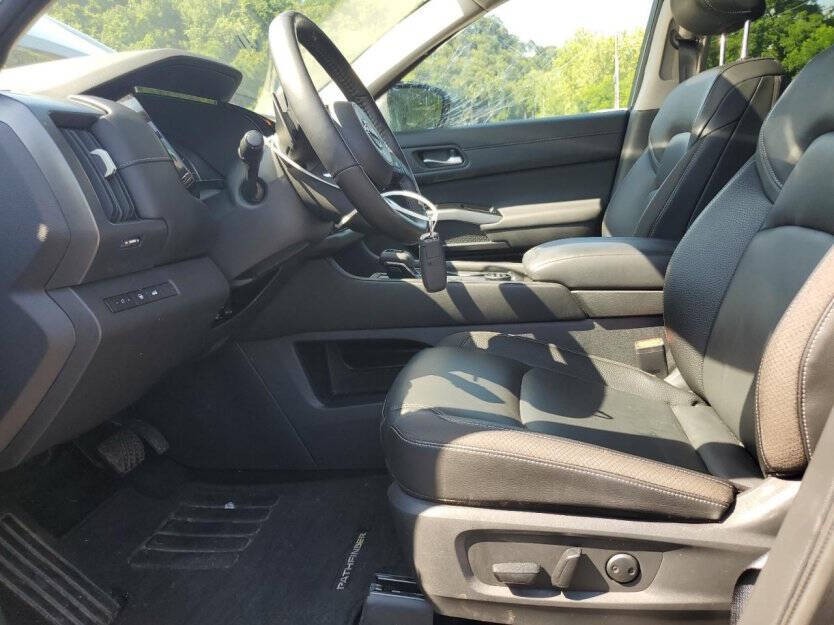 2025 Nissan Pathfinder Image 5