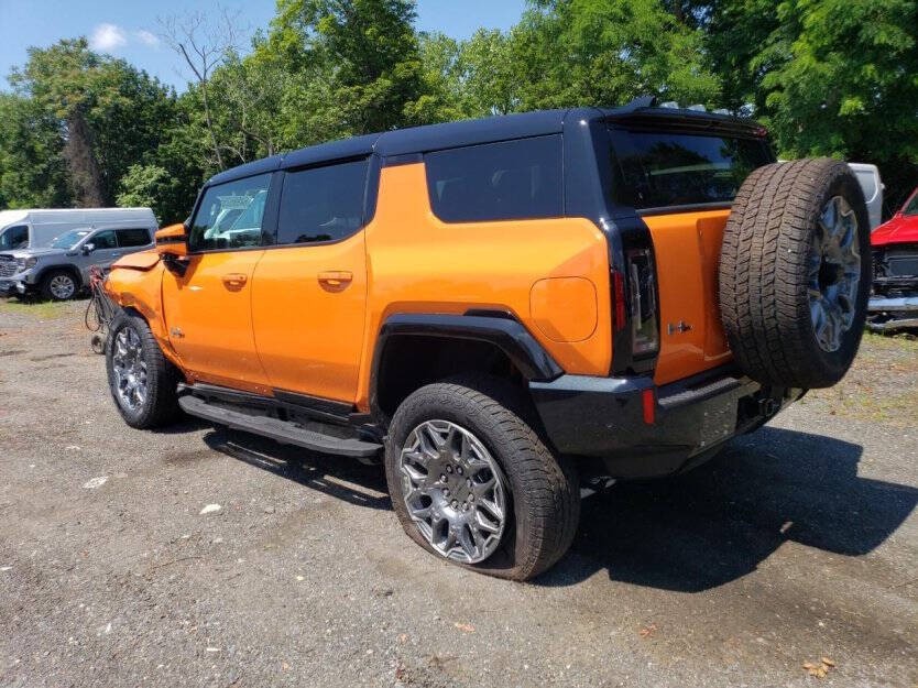 2024 GMC Hummer Ev Image 4