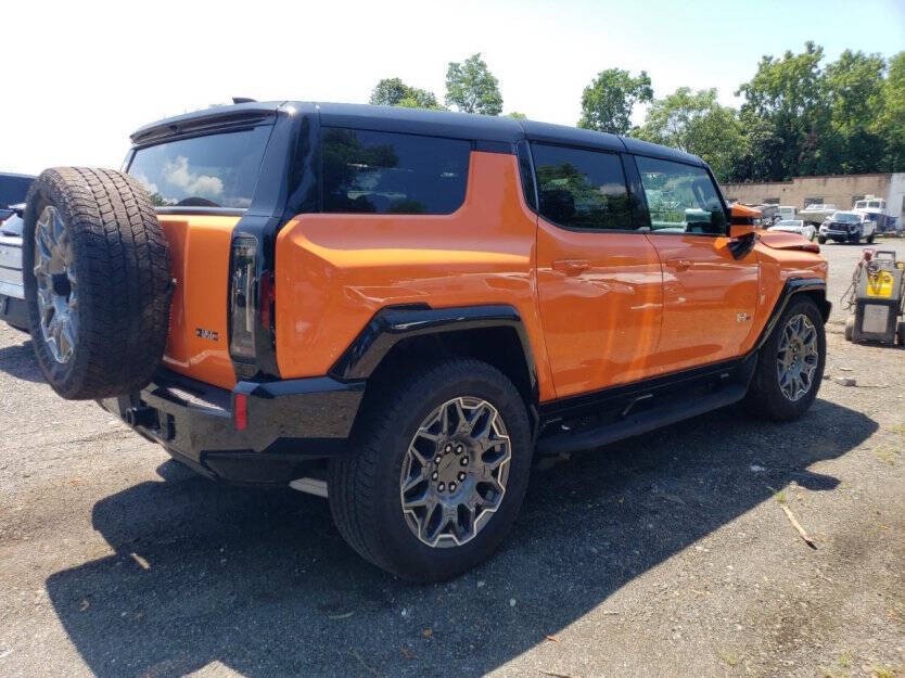 2024 GMC Hummer Ev Image 5