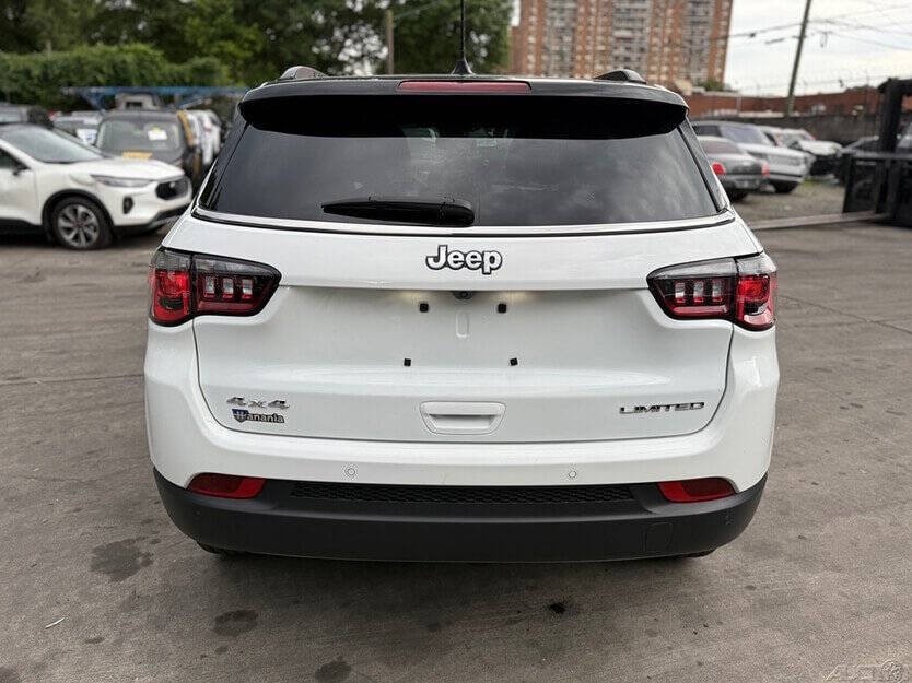 2024 Jeep Compass Image 5