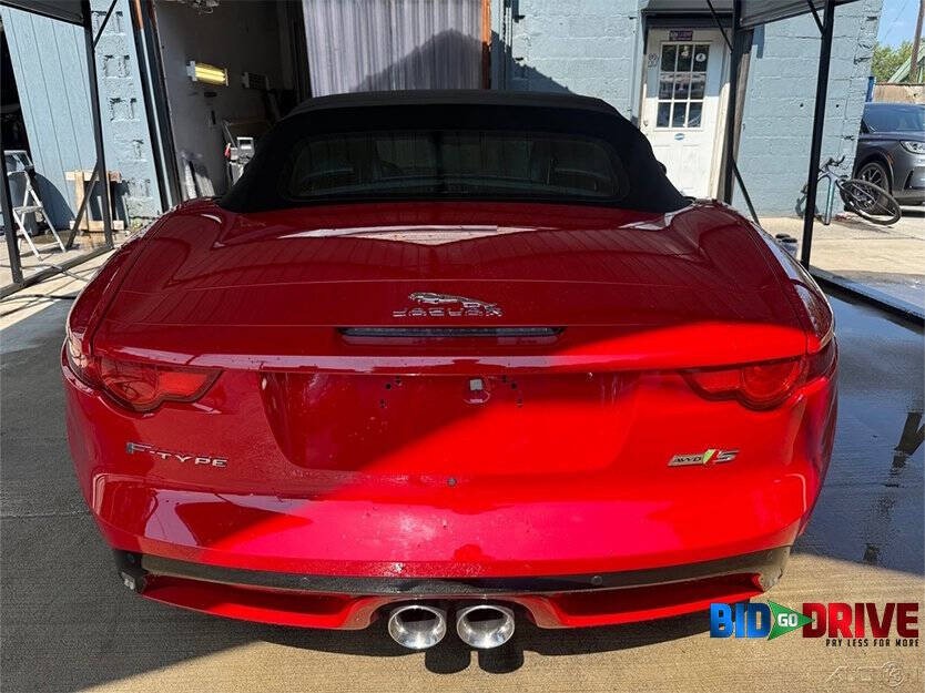 2016 Jaguar F-TYPE Image 5