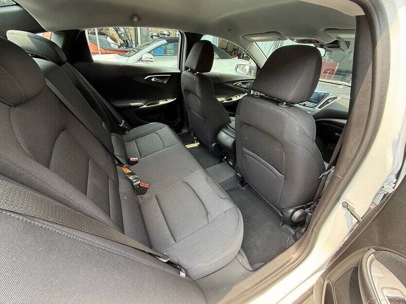 2024 Chevrolet Malibu Image 7