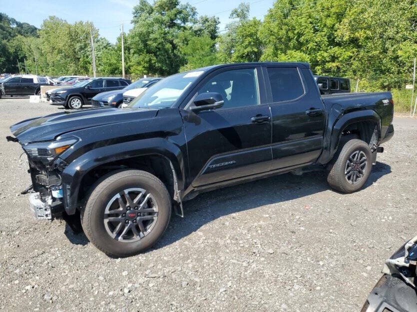 2024 Toyota Tacoma Image 3