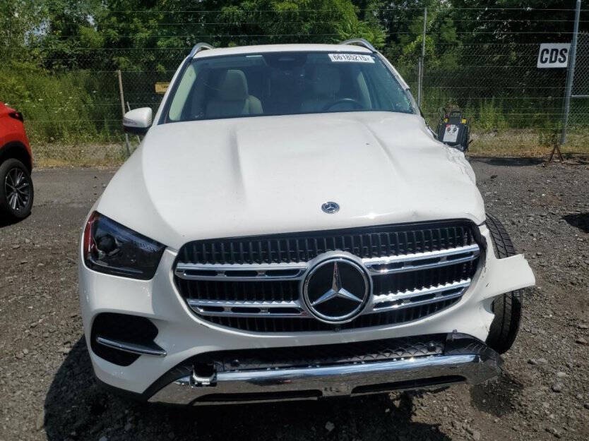 2024 Mercedes-Benz GLE-Class Image 2
