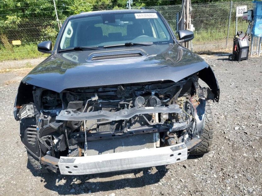 2020 Toyota 4Runner Image 2