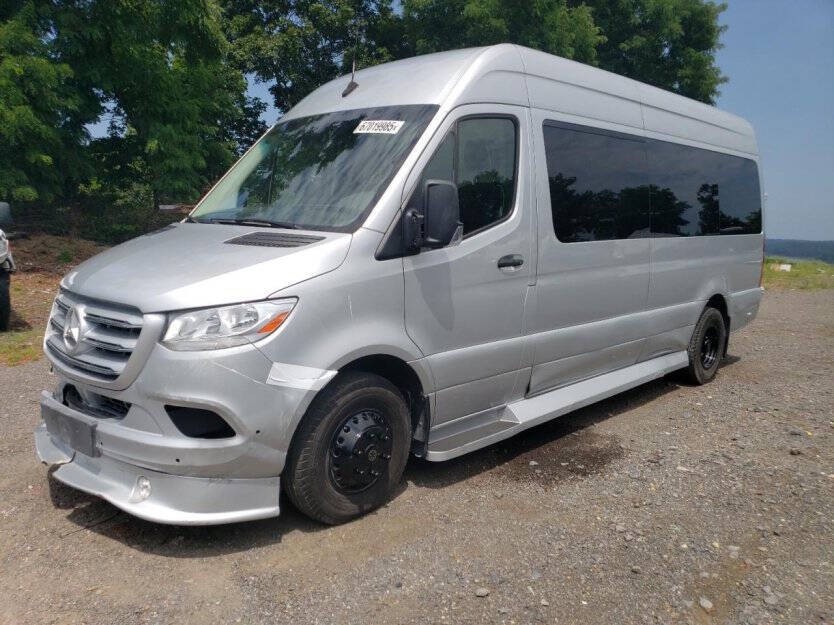 2019 Mercedes-Benz Sprinter Image 2