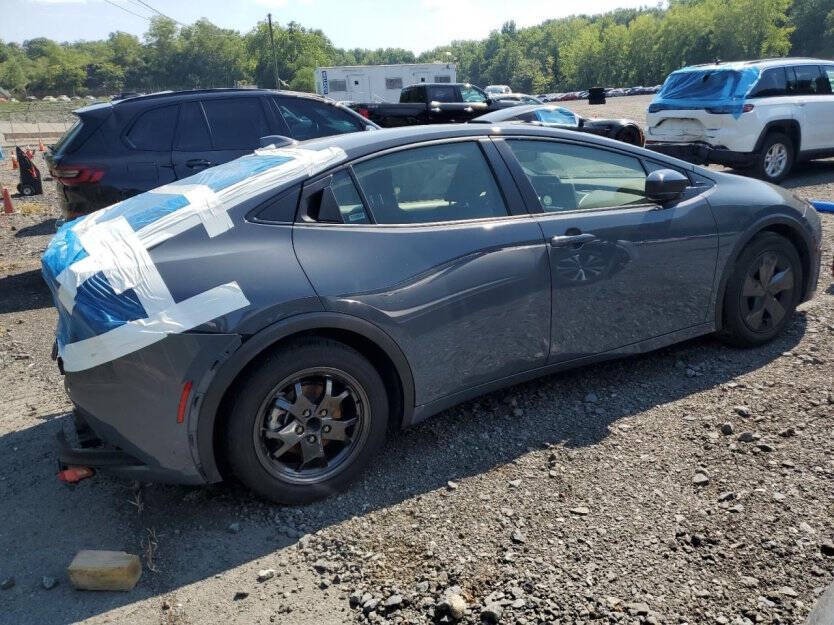 2024 Toyota Prius Image 5