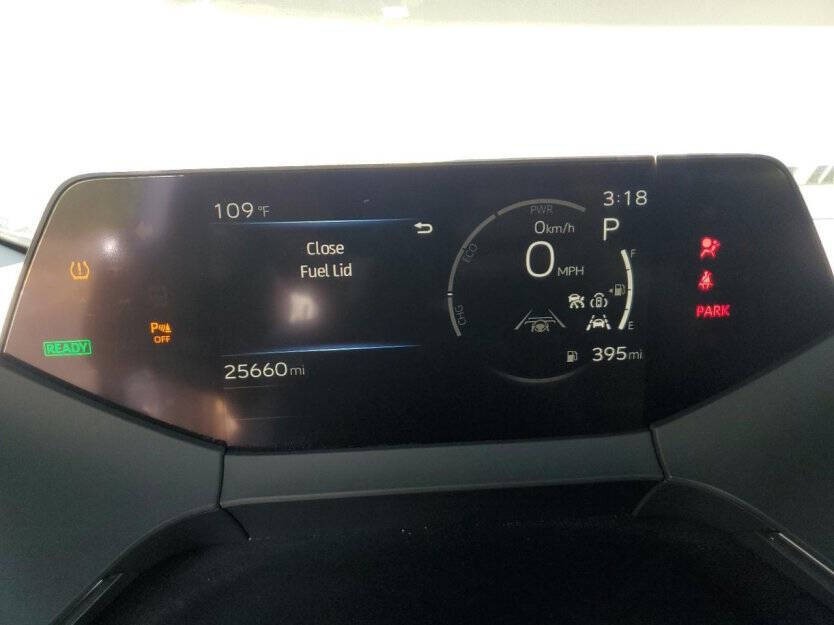 2024 Toyota Prius Image 8