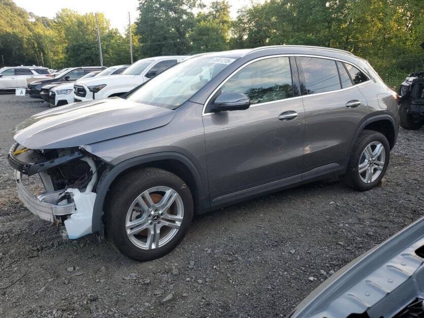 2023 Mercedes-Benz GLA-Class Image 3