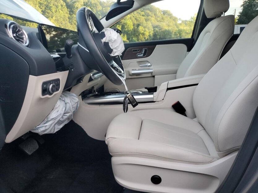 2023 Mercedes-Benz GLA-Class Image 6