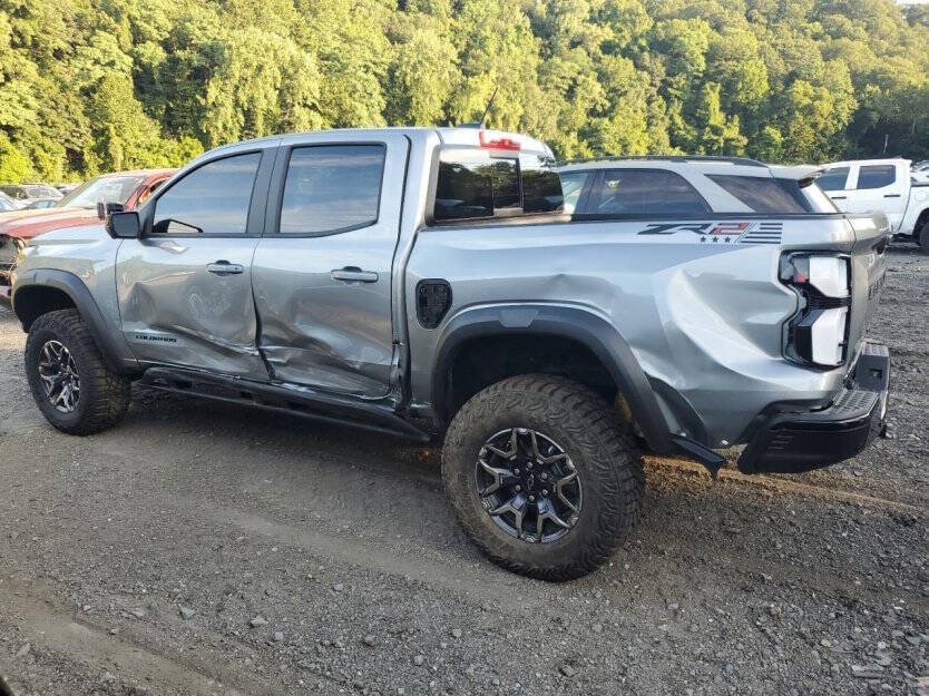 2025 Chevrolet Colorado Image 3