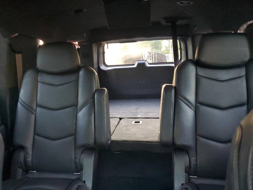 2018 Cadillac Escalade Image 7