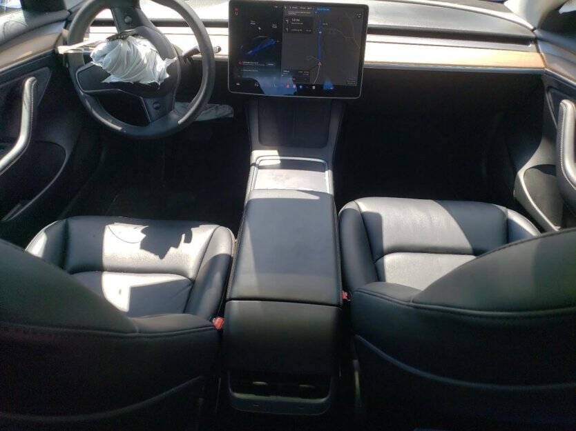 2022 Tesla Model 3 Image 7