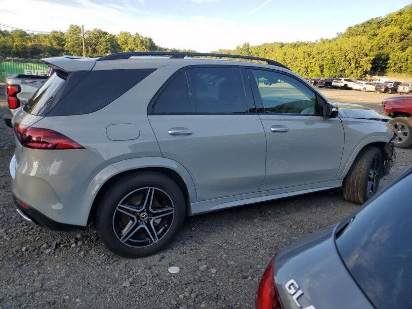 2025 Mercedes-Benz GLE-Class Image 5