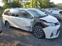 Image for 2019 Toyota Sienna XLE ID: 6732312