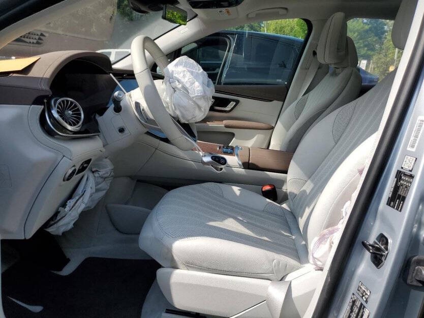 2024 Mercedes-Benz EQS Image 5
